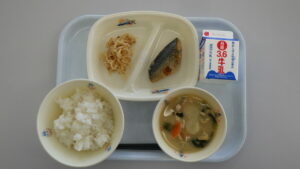 学校給食を写真で紹介