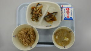 学校給食を写真で紹介