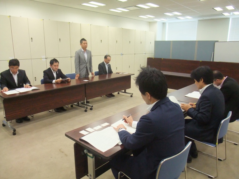 ナショナルトレセン屋外競技強化拠点施設等誘致要望活動 市長にアクセス