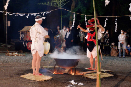 大坂の湯立神楽1