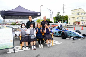 「第19回ごてんば線まつり」にごてんばっ木(こ)の富士山ベンチがお出掛けしました