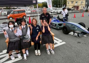 「第19回ごてんば線まつり」にごてんばっ木(こ)の富士山ベンチがお出掛けしました