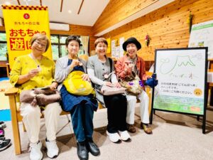 「ごてんばっ木(こ)」の富士山ベンチが富士山1周サイクリング2025に登場!