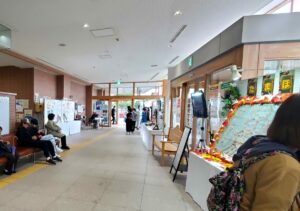 「玉穂地区文化祭 夢フェスタたまほ」にごてんばっ木(こ)の富士山ベンチがお出掛けしました