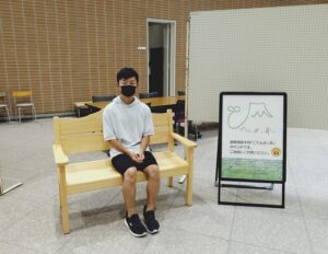 御殿場産木材「ごてんばっ木(こ)」富士山ベンチの新しい仲間が「玉穂ふれあい文化展」にお出かけしました!