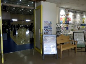市内の各イベントに御殿場産木材「ごてんばっ木(こ)」富士山ベンチのお出かけと「ごてんばっ木」の木工体験を行いました。